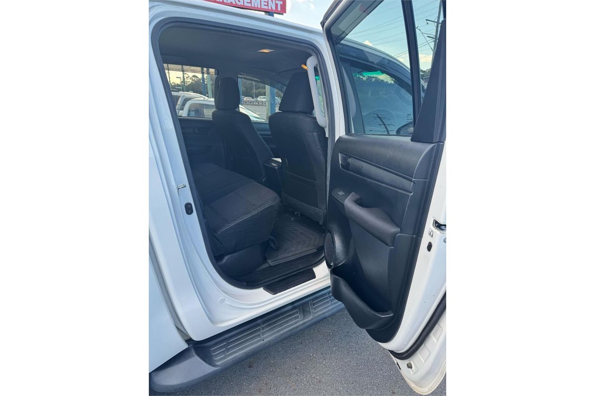 2017 Toyota HILUX SR HI-RIDER GUN136R MY17