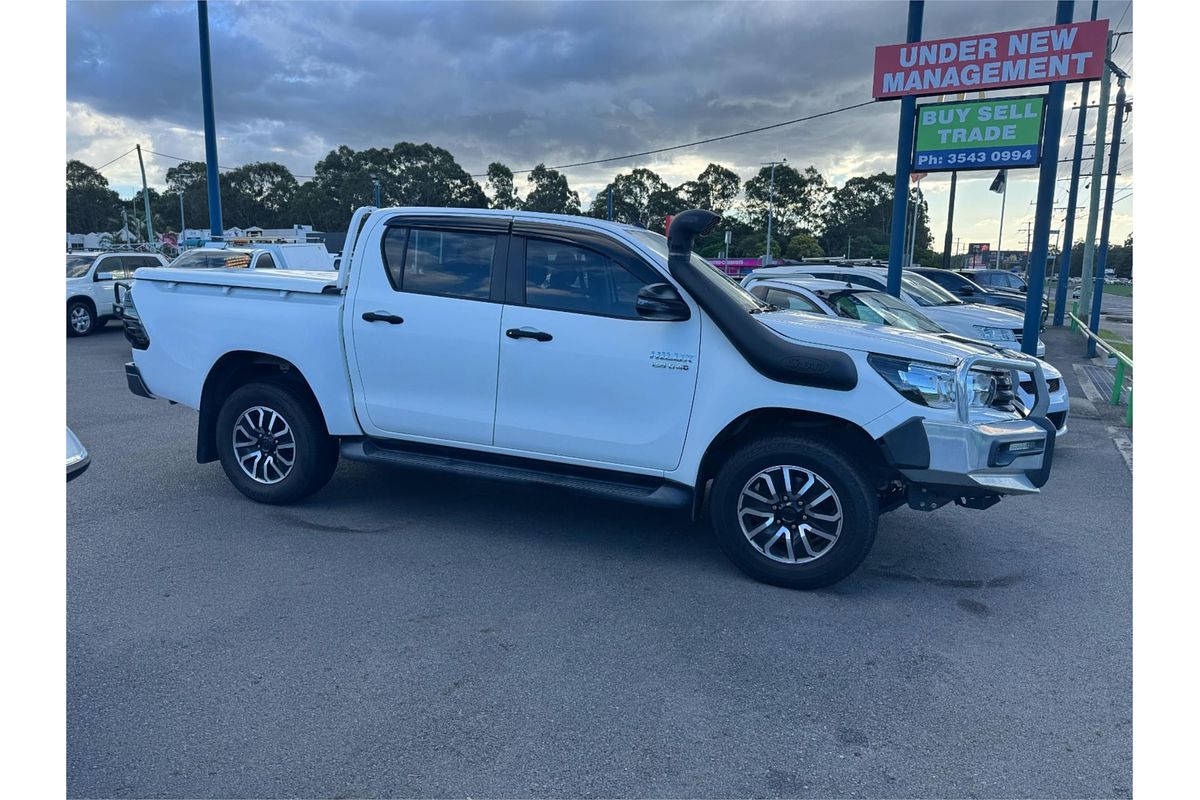 2017 Toyota HILUX SR HI-RIDER GUN136R MY17