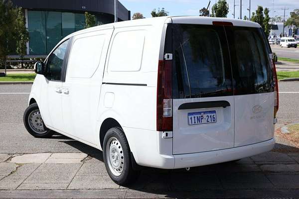 2024 Hyundai STARIA LOAD  US4.V2