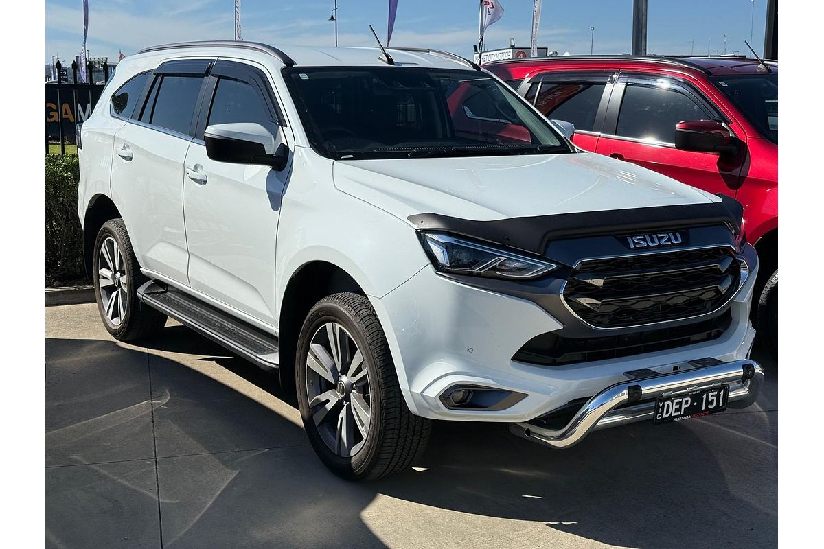 2024 Isuzu MU-X LS-T