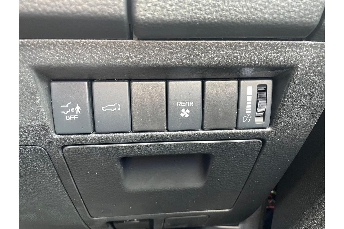 2024 Isuzu MU-X LS-T
