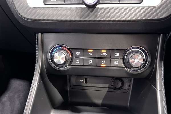 2022 MG ZS Excite AZS1