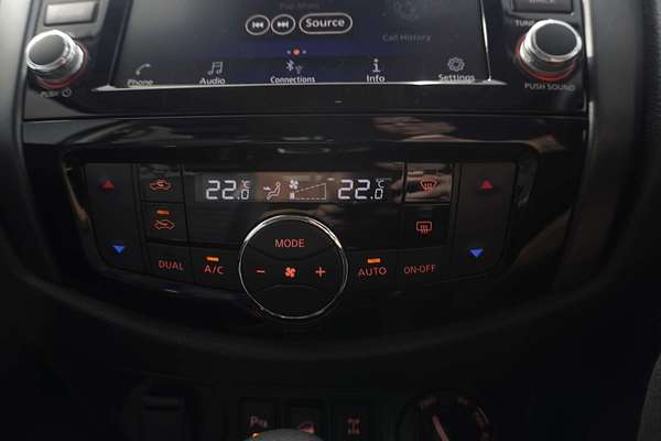 2025 Nissan Navara PRO-4X D23 4X4
