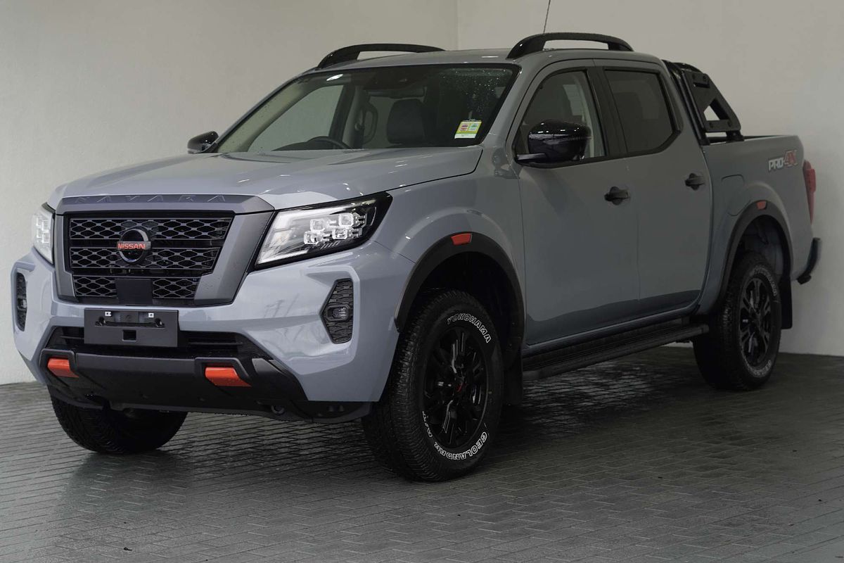 2025 Nissan Navara PRO-4X D23 4X4