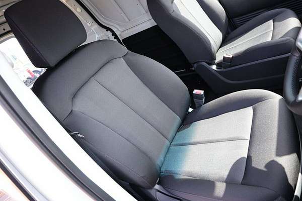 2024 Hyundai STARIA LOAD  US4.V2