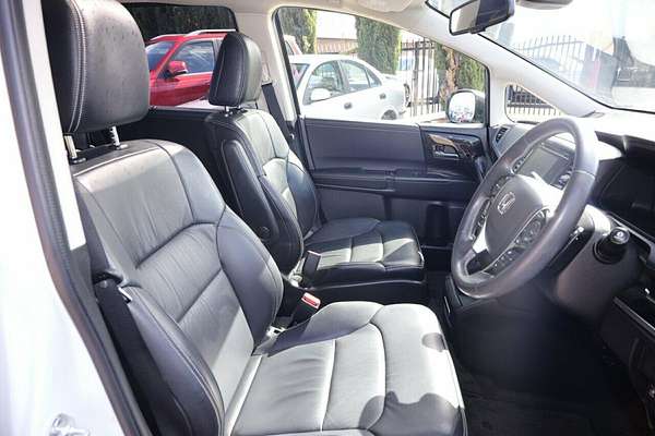 2018 Honda Odyssey VTi-L 5th Gen