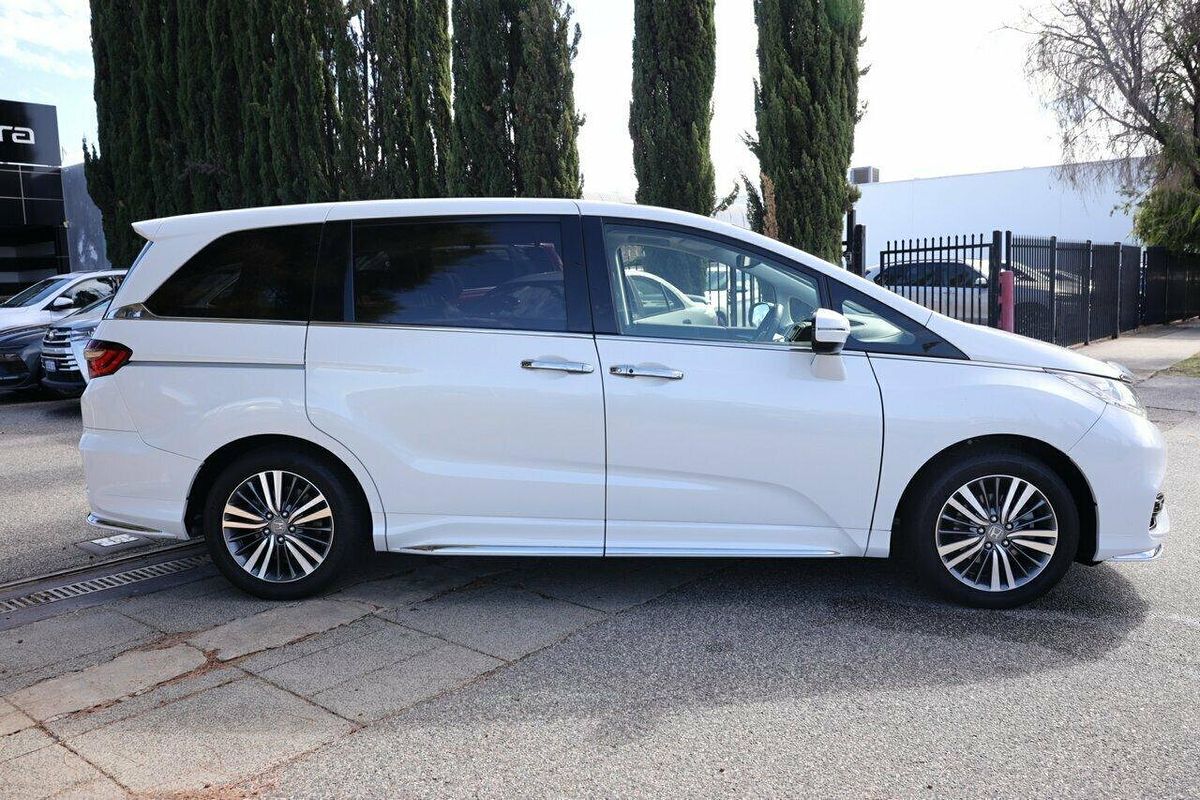 2018 Honda Odyssey VTi-L 5th Gen