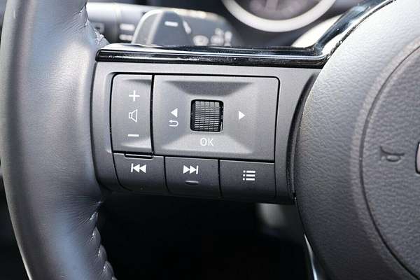 2024 Nissan X-TRAIL ST-L T33