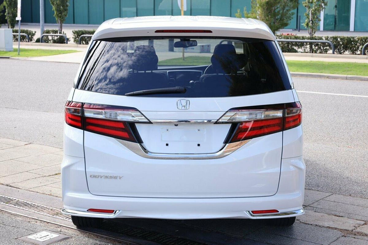 2018 Honda Odyssey VTi-L 5th Gen