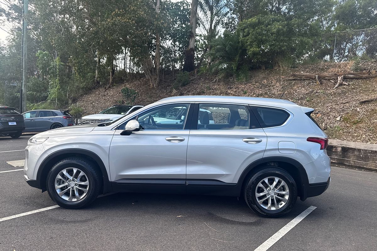 2020 Hyundai Santa Fe Active TM.2