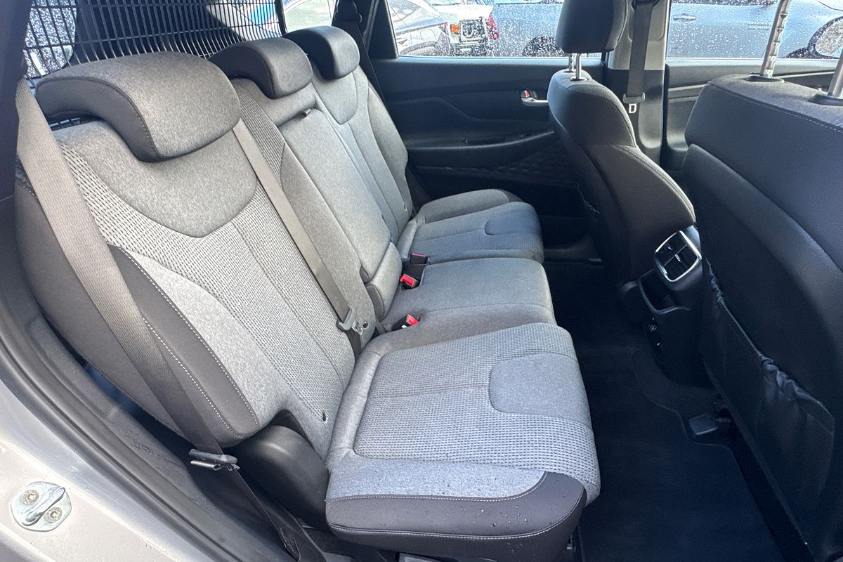 2020 Hyundai Santa Fe Active TM.2