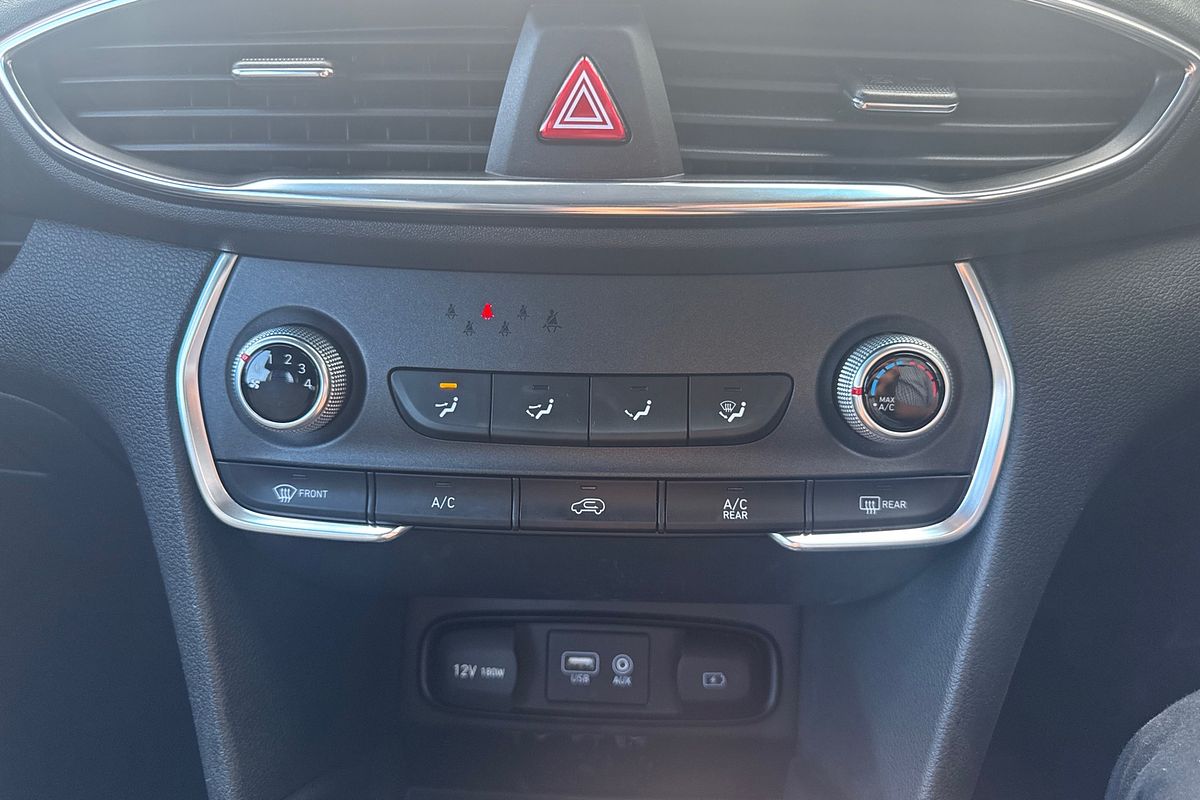 2020 Hyundai Santa Fe Active TM.2