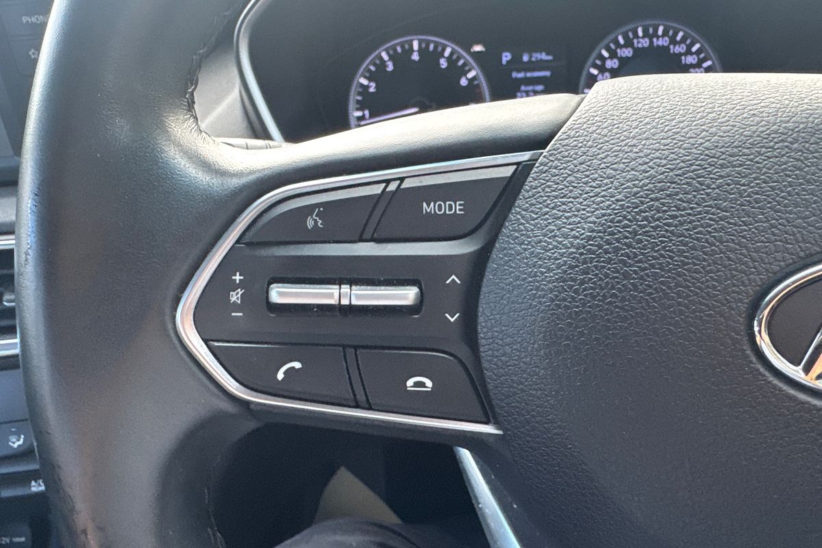2020 Hyundai Santa Fe Active TM.2