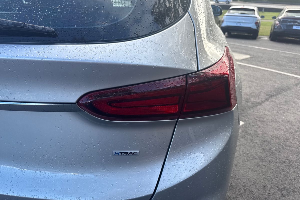 2020 Hyundai Santa Fe Active TM.2