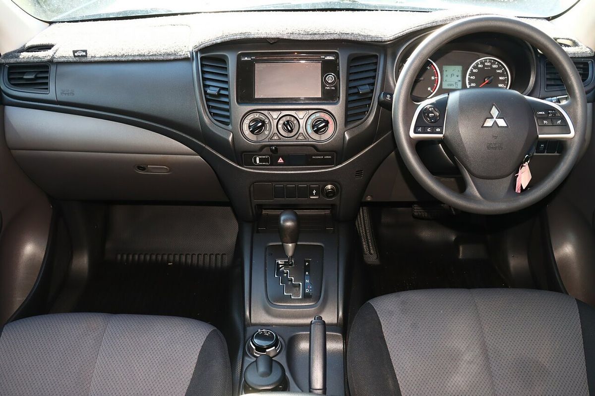 2016 Mitsubishi Triton GLX MQ 4X4
