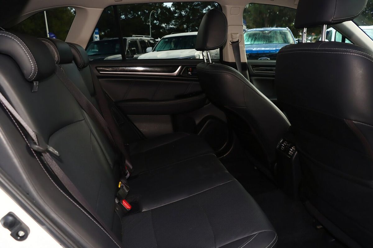 2017 Subaru Outback 3.6R 5GEN