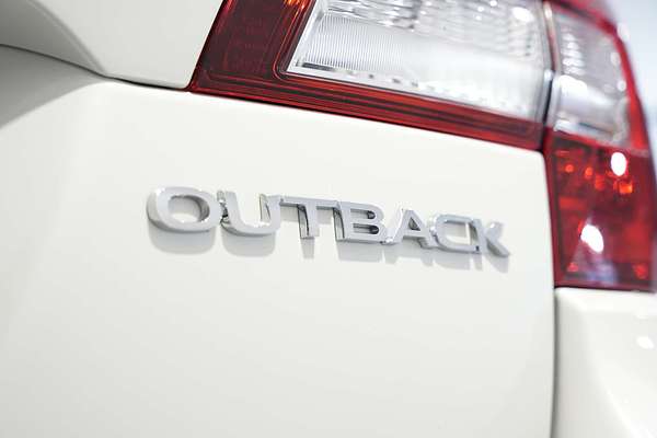 2018 Subaru Outback 2.5i Premium 5GEN