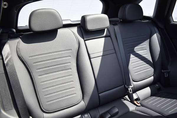 2024 Mercedes-Benz GLC-Class GLC300 X254