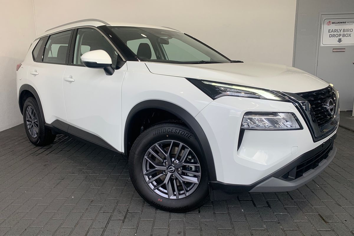 2025 Nissan X-TRAIL ST T33