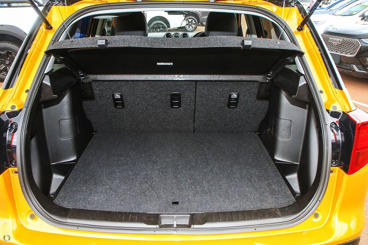 2023 Suzuki Vitara Turbo LY Series II