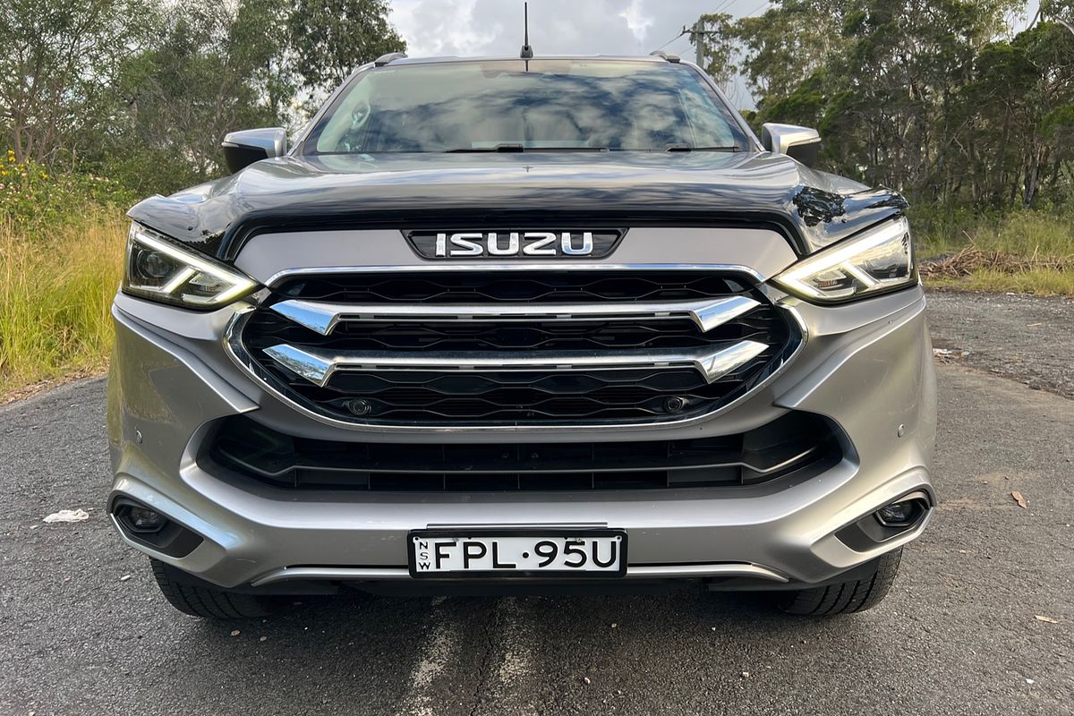 2021 Isuzu MU-X LS-T