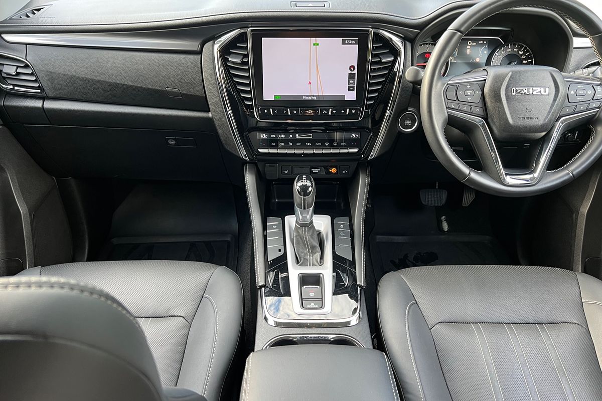 2021 Isuzu MU-X LS-T