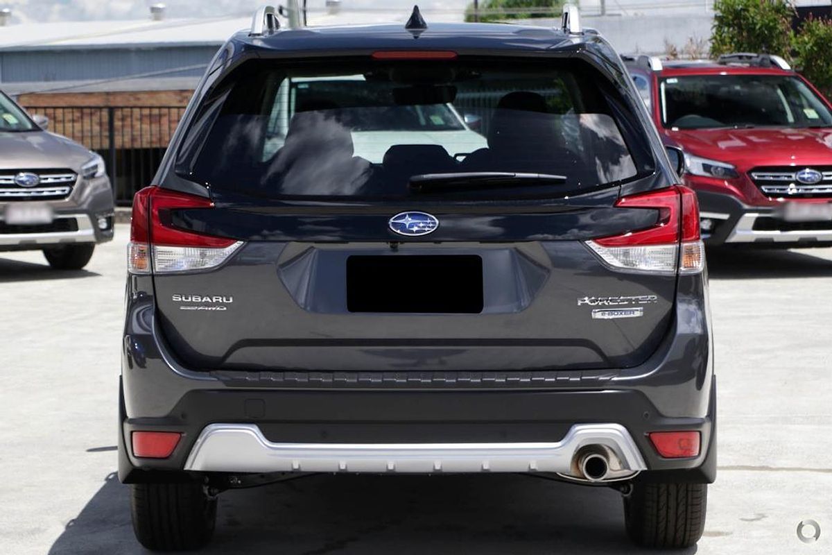 2024 Subaru Forester Hybrid S S5
