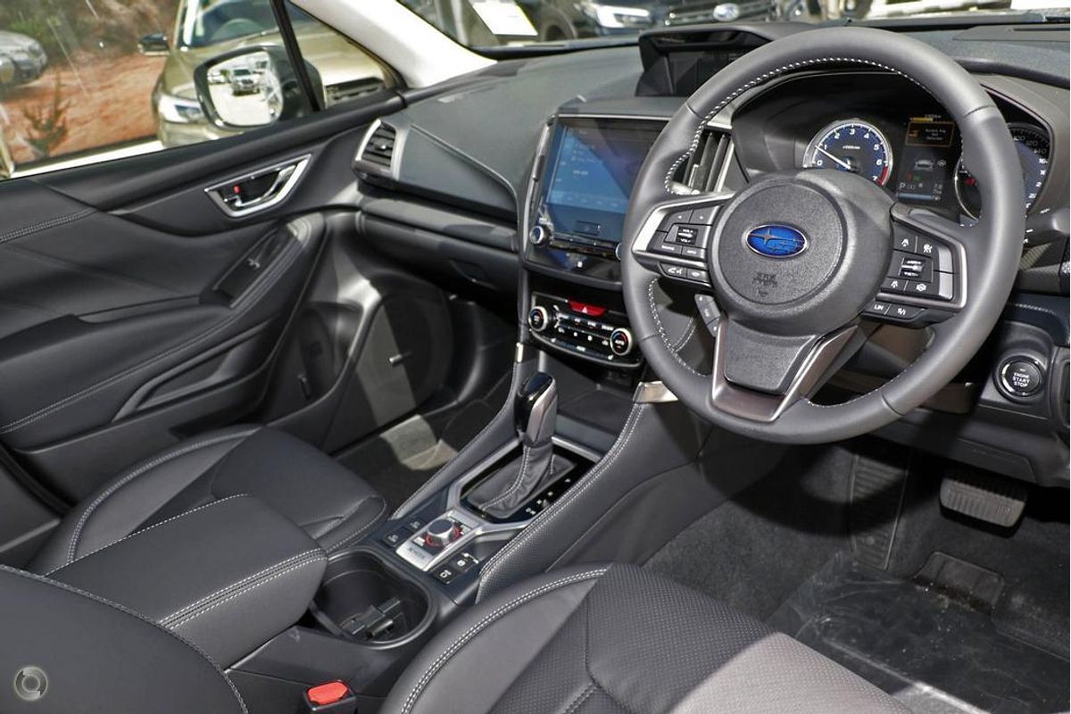 2024 Subaru Forester Hybrid S S5