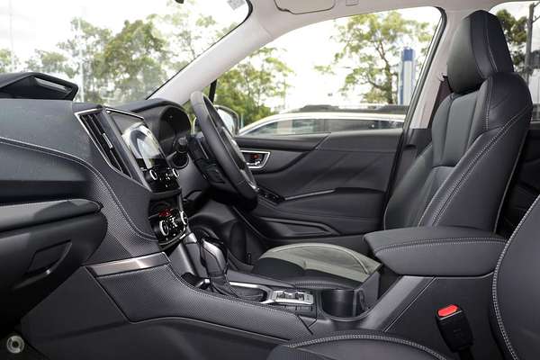2024 Subaru Forester Hybrid S S5