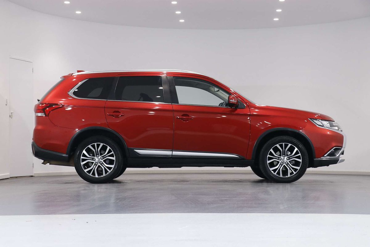 2017 Mitsubishi Outlander LS Safety Pack ZK
