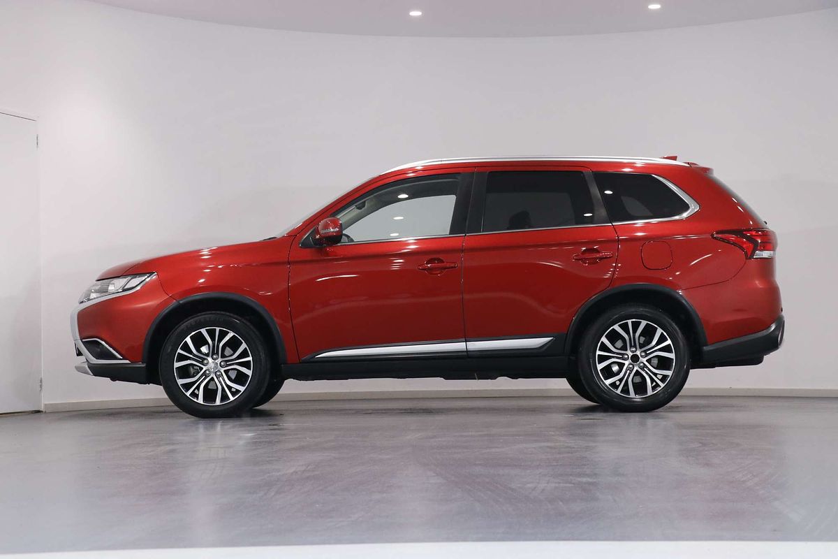 2017 Mitsubishi Outlander LS Safety Pack ZK