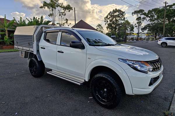 2017 Mitsubishi Triton GLX MQ 4X4