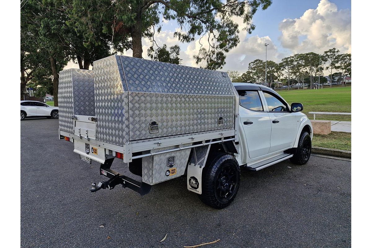2017 Mitsubishi Triton GLX MQ 4X4