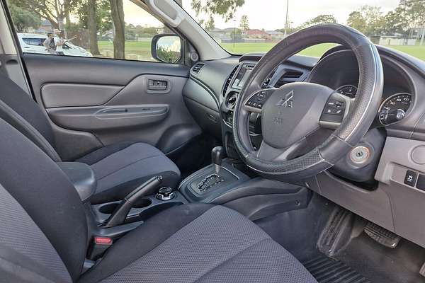 2017 Mitsubishi Triton GLX MQ 4X4