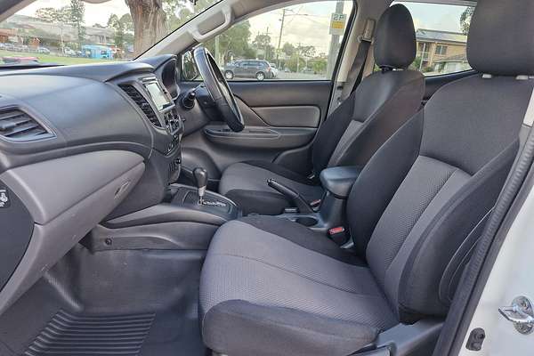 2017 Mitsubishi Triton GLX MQ 4X4