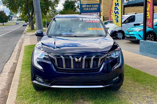2023 Mahindra XUV700 AX7L