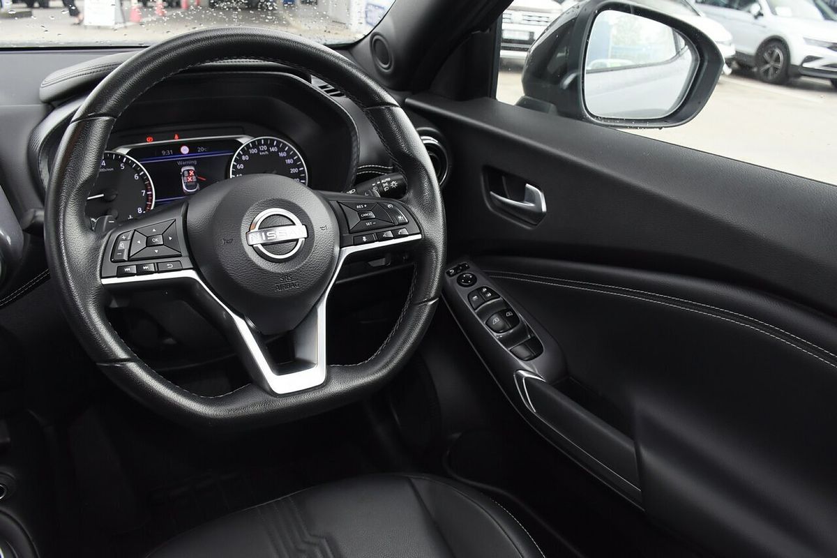 2023 Nissan JUKE ST-L F16