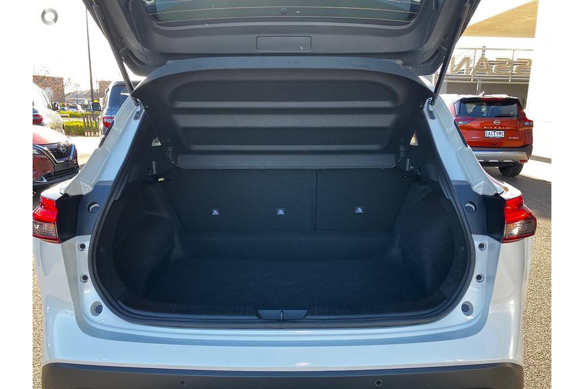 2024 Nissan QASHQAI ST+ J12
