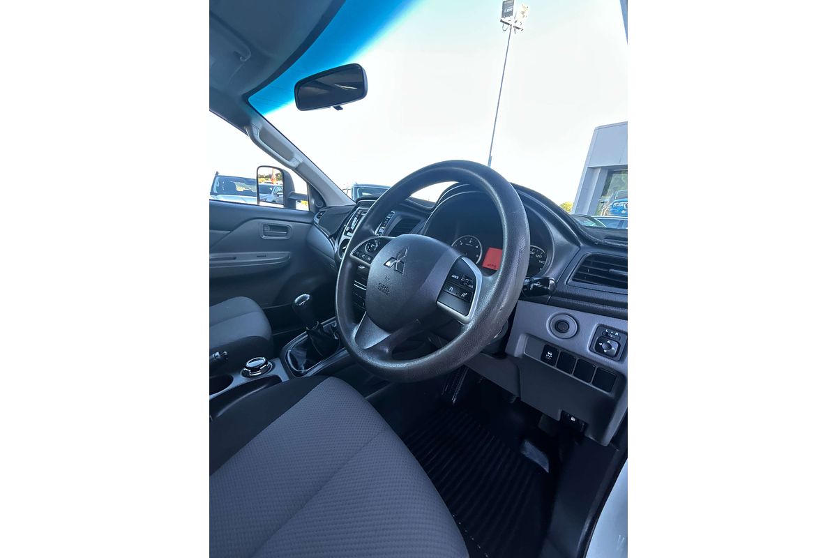 2018 Mitsubishi Triton GLX MQ 4X4