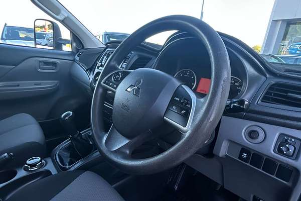 2018 Mitsubishi Triton GLX MQ 4X4