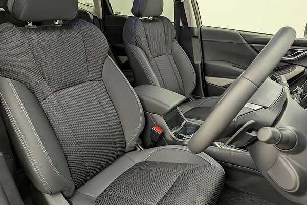 2024 Subaru Forester 2.5i Premium S5
