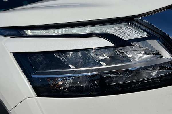 2024 Nissan Pathfinder Ti-L R53