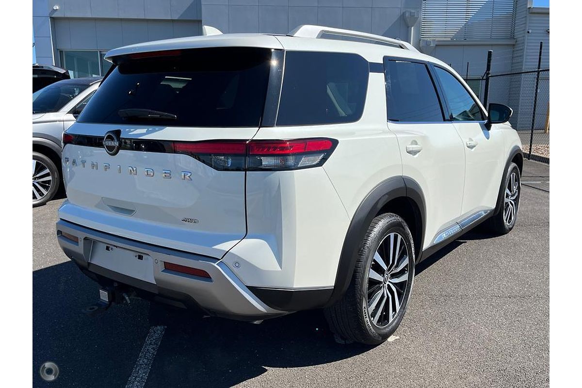 2024 Nissan Pathfinder Ti-L R53