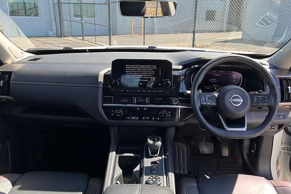 2024 Nissan Pathfinder Ti-L R53