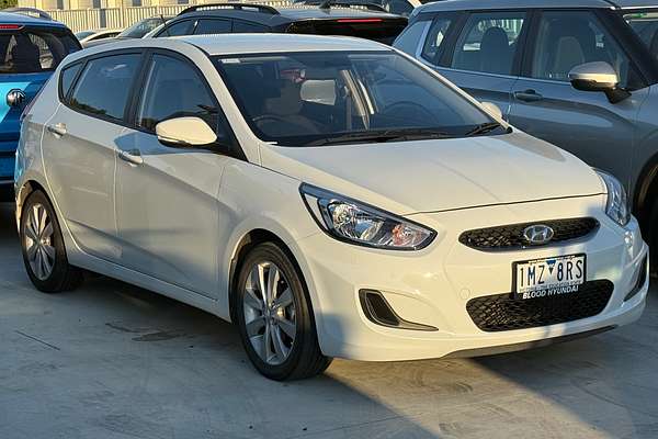 2018 Hyundai Accent Sport RB6