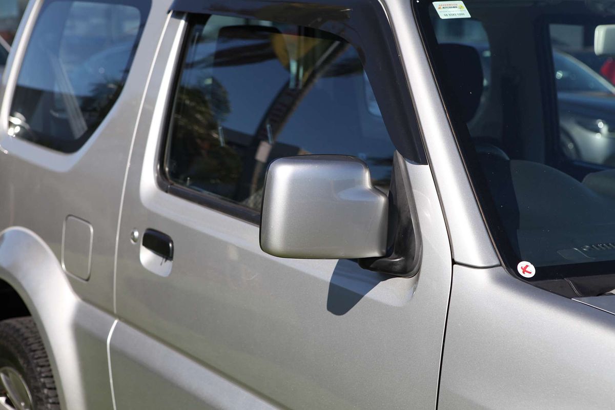 2016 Suzuki Jimny Sierra SN413 T6