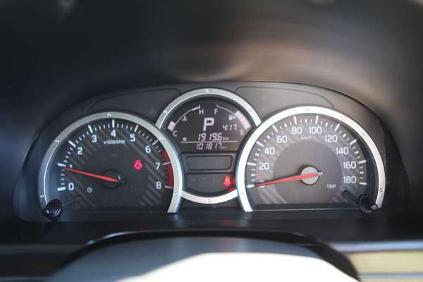 2016 Suzuki Jimny Sierra SN413 T6