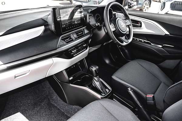 2024 Suzuki Swift Hybrid GLX UZ