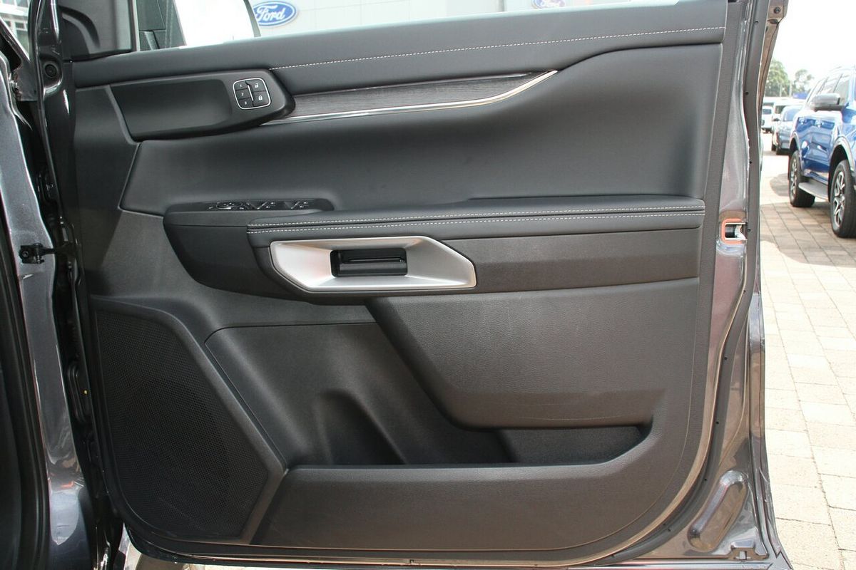 2024 Ford Everest Platinum 3.0L