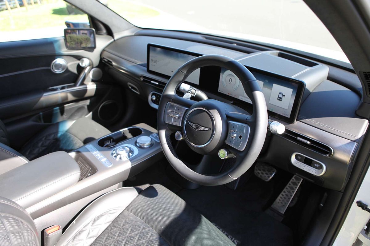 2023 Genesis GV60 Performance AWD JW.V2